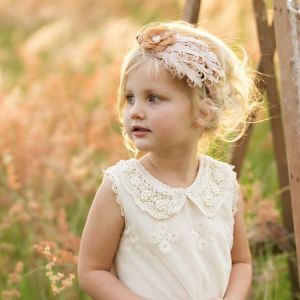 flower girl hairstyle wedding hairdresser sunshine coast flower girl hairstyle wedding hairdresser sunshine coast