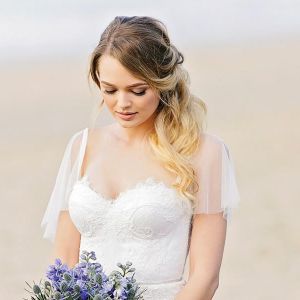 Down hair style for bride Sunshine Coast Down hair style for bride Sunshine Coast