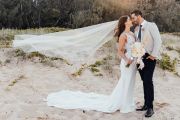 wedding hair down style with veil at beach wedding hair down style with veil at beach
